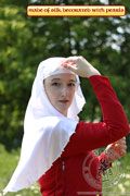 redniowieczna owalna naczka - Medieval Market, Delicate and airy kerchief for a woman